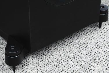Nie jest to więc jakaś specjalna atrakcja i możliwość ozdobienia sobie kolumn maskownicami np. w innym kolorze; te są dostępne tylko w standardowej wersji czarnej.
