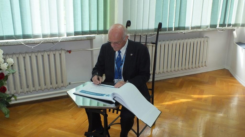 członek ZG Józef Piekutowski - członek ZG