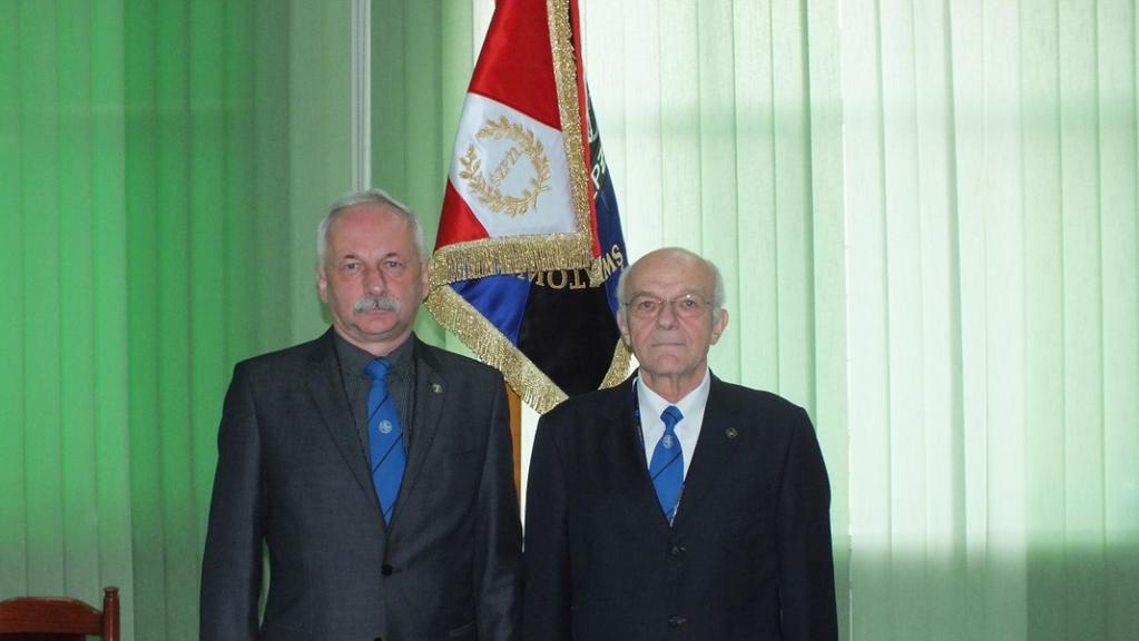 Prezes Zarządu Głównego ŚZPŻŁ ppłk Mieczysław Hucał i Honorowy