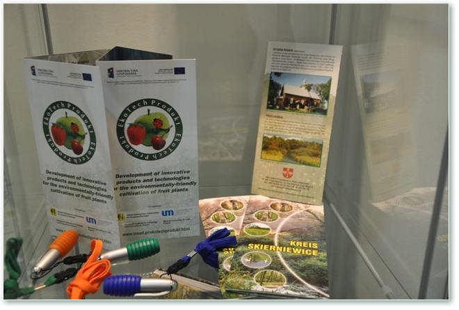 Projekt EkoTechProdukt był promowany przez Kierownika Projektu dr LidięSas Paszt oraz Wykonawców Projektu dr ElżbietęRozparęi mgr Pawła Bielickiego na Międzynarodowych Targach Produktów Ekologicznych