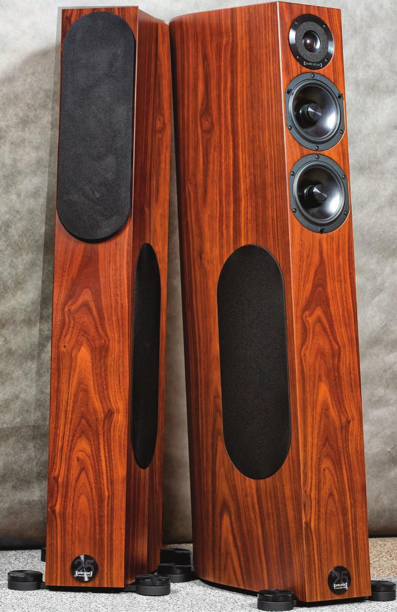 HI-END Zespoły głośnikowe 20 000-25 000 zł, cz.v TEST Audio Physic SCORPIO 25 PLUS Scorpio 25 Plus to najlepsza konstrukcja, jaką Audio Physic ma w high-endzie.