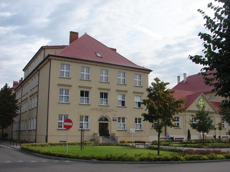 Szkoły i placówki prowadzone przez Powiat