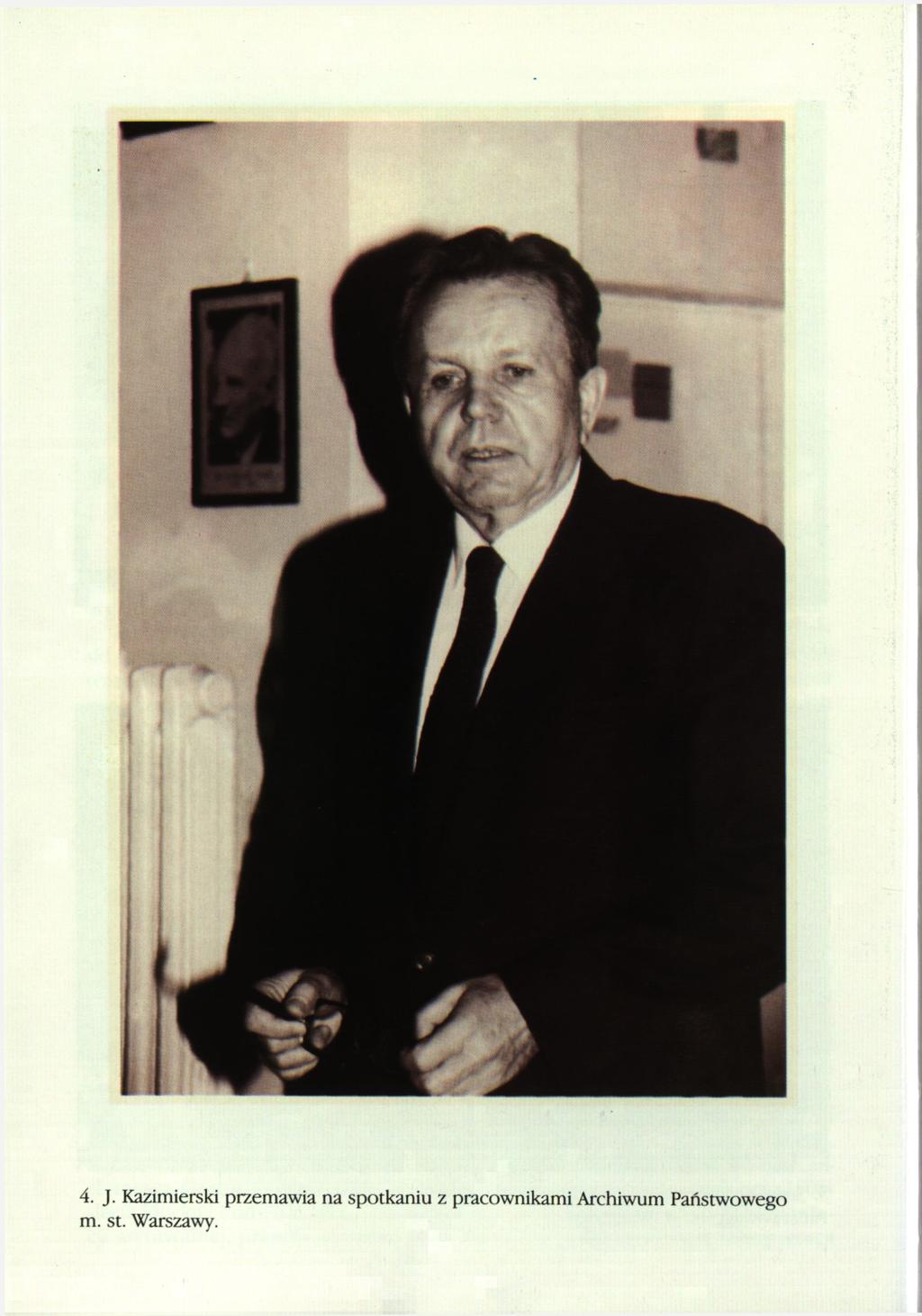 4. J. Kazimierski przemawia na spotkaniu z