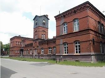 Rewitalizacja obszarów przekształconych W ostatnich latach w wielu polskich miastach jest realizowany program rewitalizacji (odnawiania starych