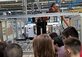 LUG producent profesjonalnych rozwiązań oświetleniowych NORD NORD Napędy Zakłady Produkcyjne