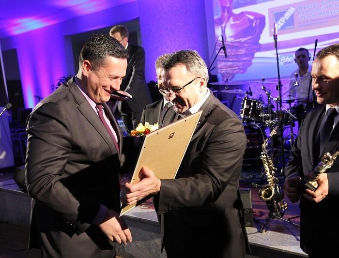 Poznaliśmy Człowieka Roku i Liderów Regionu 1 10 lutego 2014 Poznaliśmy Człowieka Roku i Liderów Regionu W piątek, 7 lutego podczas uroczystej gali w kieleckim Hotelu Binkowski poznaliśmy laureatów