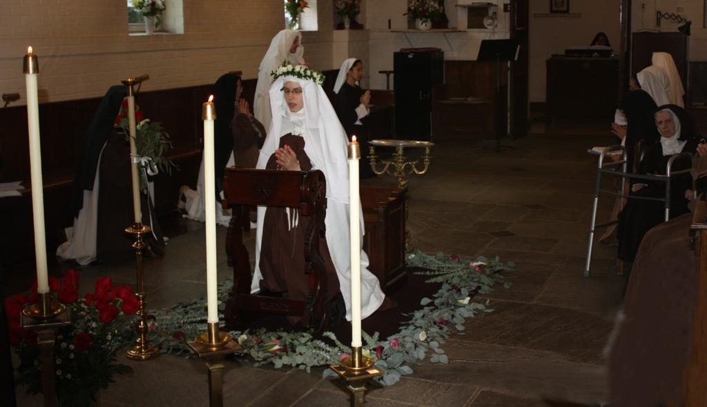 We will pray in Polish & English, with banners for: "Prohibition of Abortion, Euthanasia, and Marriages of the same Sex; as well as for the return of America to God!