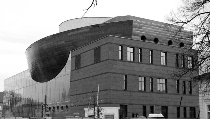 362 M. Tubielewicz Michalczuk, M. Odulińska Rys. 3. Filharmonia Kaszubska, Wejherowo [http://www.wck.org.pl/galeria/4/filharmonia kaszubska.html] Rys. 4.