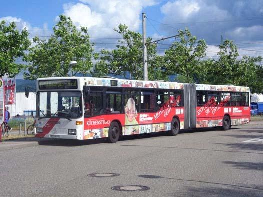 torowisk 83 pojazdy 7,5 częstotliwość kursowania 70% wszystkich pasażerów Autobusy