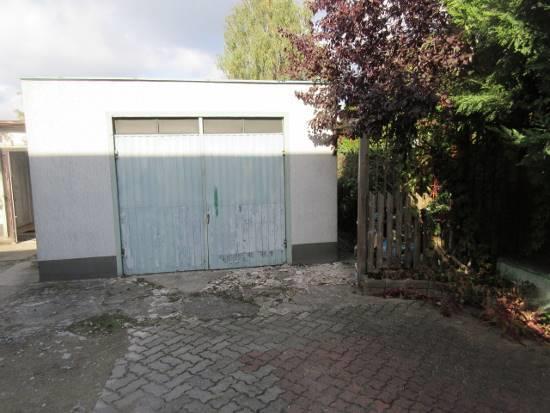Fot. nr 49-51. Widok garażu. 6. PRZEZNACZENIE PRZEDMIOTOWEJ NIERUCHOMOŚCI.
