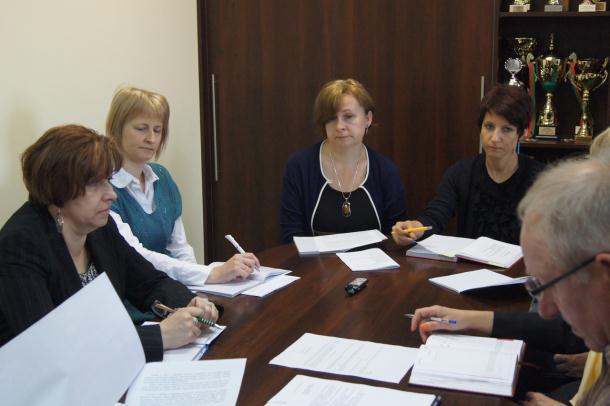 Monika Durko Narada kierownictwa Urzędu W dniu 4 czerwca 2012 r. odbyła się narada kierownictwa Urzędu Gminy Leśniowice.