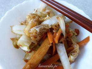Propozycja podania pokrojone kimchi