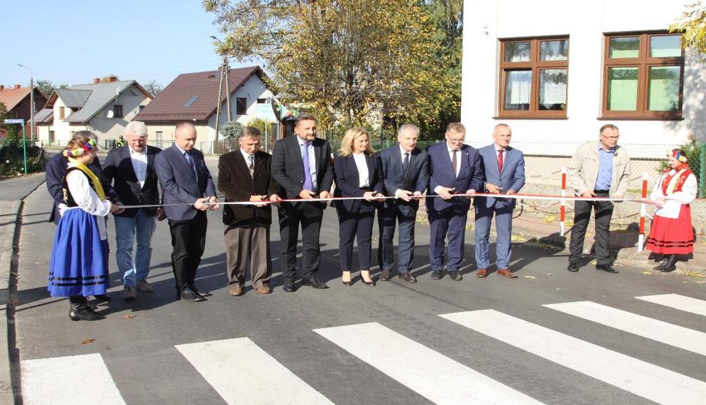 Wybrane działania realizowane przez Powiat Kościerski w latach 2015-2018 - INFRASTRUKTURA Poprawa dostępności jezior wdzydzkich, atrakcyjnych turystycznie obszarów Powiatu