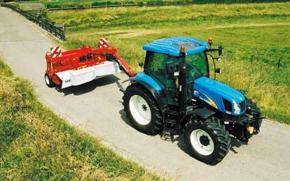 W modelach 281 i 321 belka zaczepowa jest krótsza, a koszenie możliwe jest tylko z prawej strony. Model 320 PC może kosić po obu stronach ciągnika.