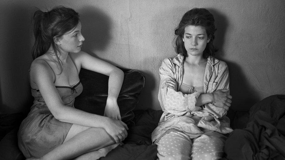 Prasa o filmie: Bardzo elegancka romantyczna tragikomedia od francuskiego mistrza. Pamela Pianezza, Variety Francuski weteran Philippe Garrel u szczytu formy.