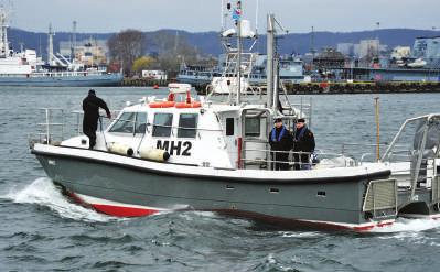 Pomieszczenie pracy hydrografów Dywizjon Zabezpieczenia Hydrograficznego Marynarki Wojennej otrzymał pod koniec 2018 roku pojazd Z-Boat 1800, który jest przeznaczony do wykonywania pomiarów