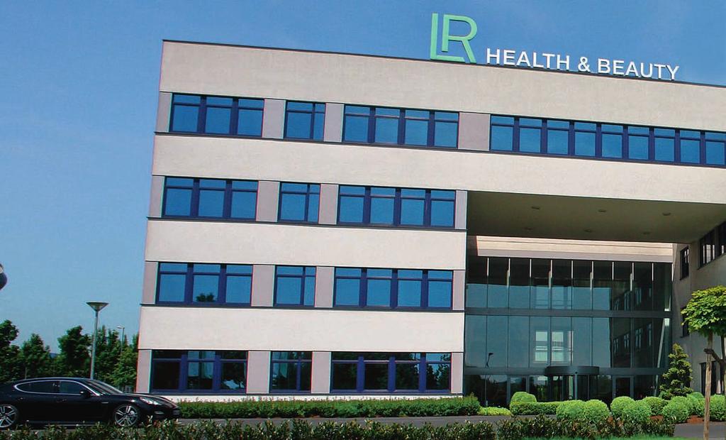 Przedsiębiorstwo Paleta produktów Model dystrybucji Budowa biznesu Twoje korzyści Piszą o nas LR FIRMĄ ROKU