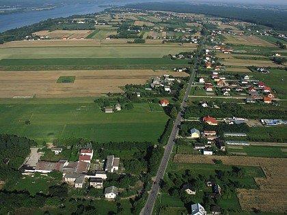 3. Charakterystyka miejscowości Brwilno jest miejscowością położoną w południowo wschodniej części gminy Stara Biała, powiat płocki, województwo mazowieckie o powierzchni 1372,9252 ha.
