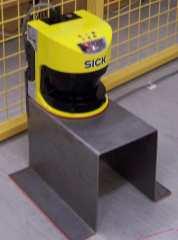 (Factory Automation NUmerucal Control) Rys. 1.