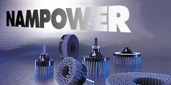 SZCZOTKI CZOŁOWE NAMPOWER rut nylon ze ścierniwem TARCZOWE o stosowania wykańczania ręcznego lub na maszynach automatycznych. Stosowane do okrawania wypływek, w sektorze motoryzacyjnym, itd.