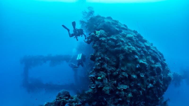 Program Program Dzień 11 19 listopada Wolne przedpołudnie - Popołudniowy przelot na Guam, nocny wylot do Polski. 12 20 listopada Przylot do Polski późnym wieczorem.