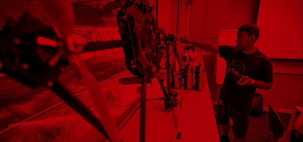 ZESPÓŁ W GRUPACH 4 ROBOCZYCH KSZTAŁTUJĄCYCH LOTNICTWO BEZZAŁOGOWE - EKSPERCI W ZESPOLE DS.