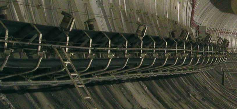 Wirand FibroMac Rury Akcesoria drenażowe i dodatki Stalowe lub chemiczne z włókna szklanego Zbrojenie z włókien szklanych Metoda TBM Drążenie tunelu metodą TBM wymaga natychmiastowej instalacji