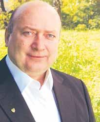 Uważam także, że Ursynów potrzebuje nowych żłobków, rozbudowy istniejących szkół i przedszkoli. Bardzo ważnym zadaniem jest budowa osiedlowych boisk do piłki nożnej. Redaktor naczelna Głosu Ursynowa.