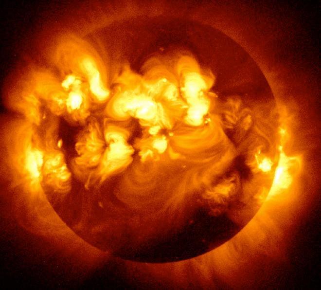 Aktywność słoneczna w Koronie Obserwowana od lat