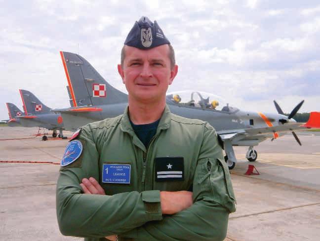 Jesteśmy więc na progu krótkiej, na szczęście kampanii wyborczej, ale niestety nie trudno przewidzieć jej przebieg: po tym co do tej pory widzieliśmy i słyszeliśmy Wersalu raczej nie należy się