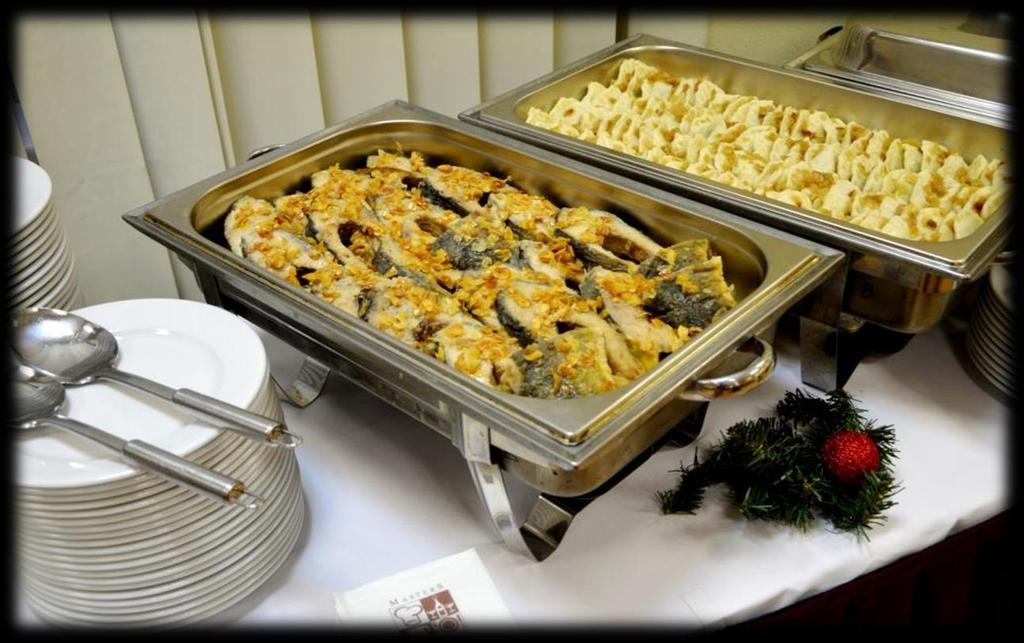/ 12 zł Pierogi z mięsem 4 szt.