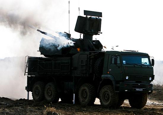 krótkiego zasięgu IM-SHORAD (Initial Maneuver-Short Range Air Defense).