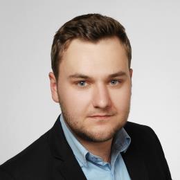 Sam PKO Bank Polski przekroczył granicę 300 mld zł wartości aktywów. Santander Bank Polska został trzecim największym bankiem komercyjnym w Polsce pod względem aktywów.