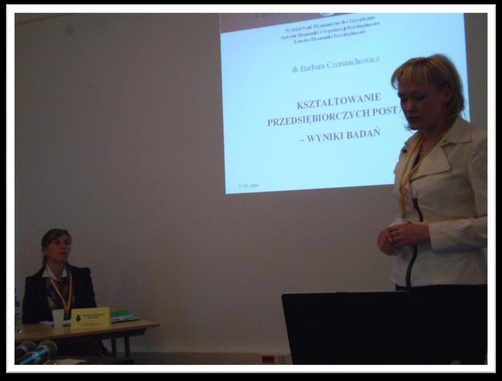 ankietowych" J. Tokarek, E. Zwiech 4.