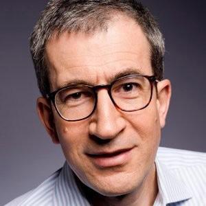 Piotr Pawłowski, Head of Operations/SSC, Siemens Absolwent Canadian Executive MBA (SGH/ University of Quebec at Montreal UQAM), Podyplomowego Studium Logistyki i Zarządzania Łańcuchem Dostaw (SGH)