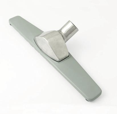 DYSZE PODŁOGOWE I SZCZOTKI DŁUGOŚĆ/SZEROKOŚĆ UWAGI KOD Szczotka podłogowa 38 400 Wykonana z aluminium i plastiku 11476101 Szczotka do cieczy 38 370 140