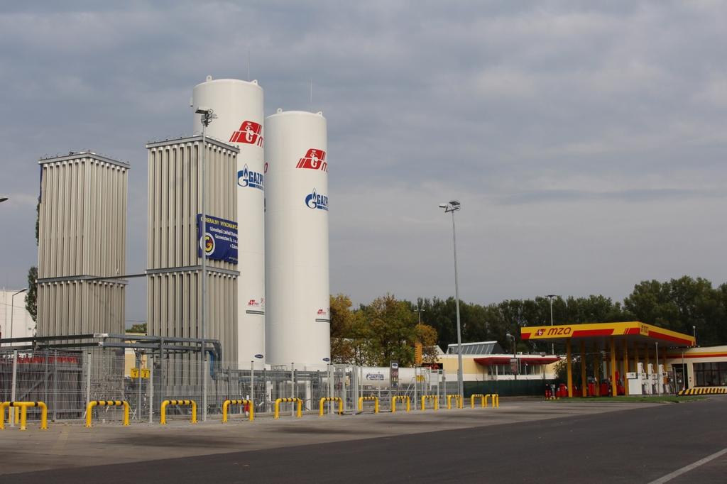 Stacja LNG/CNG w zajezdni w Warszawie Parownice atmosferyczne do