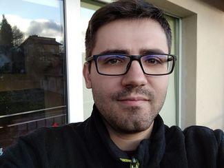 Podsumowanie i werdykt Xiaomi Mi 5X wzbudza we mnie pozytywne emocje. Przez cały okres testów, tylko raz telefon sprawił mi problem, który spowodowała aktualizacja.
