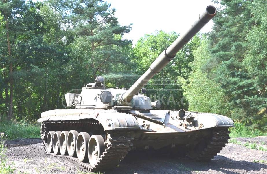 84 M. Magier i 70-tych sowieckich czołgów rodziny T-72 uzbrojonych w 125 mm armaty o gładkim wewnętrznym przewodzie lufy (rys.