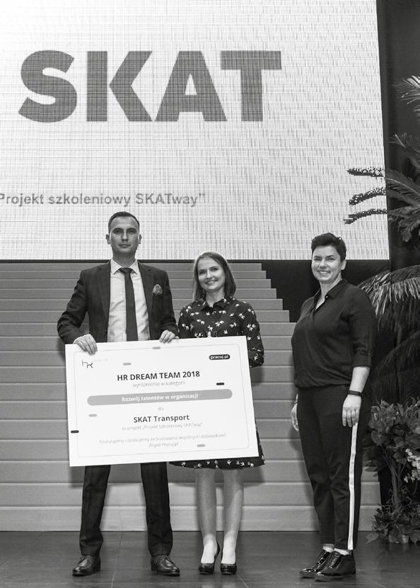 Wyróżnienie SKAT Transport Projekt szkoleniowy SKATway SKATway to trwający trzy miesiące, cykliczny program szkoleniowy, którego celem jest wyszkolenie młodej kadry firmy SKAT Transport w zawodzie