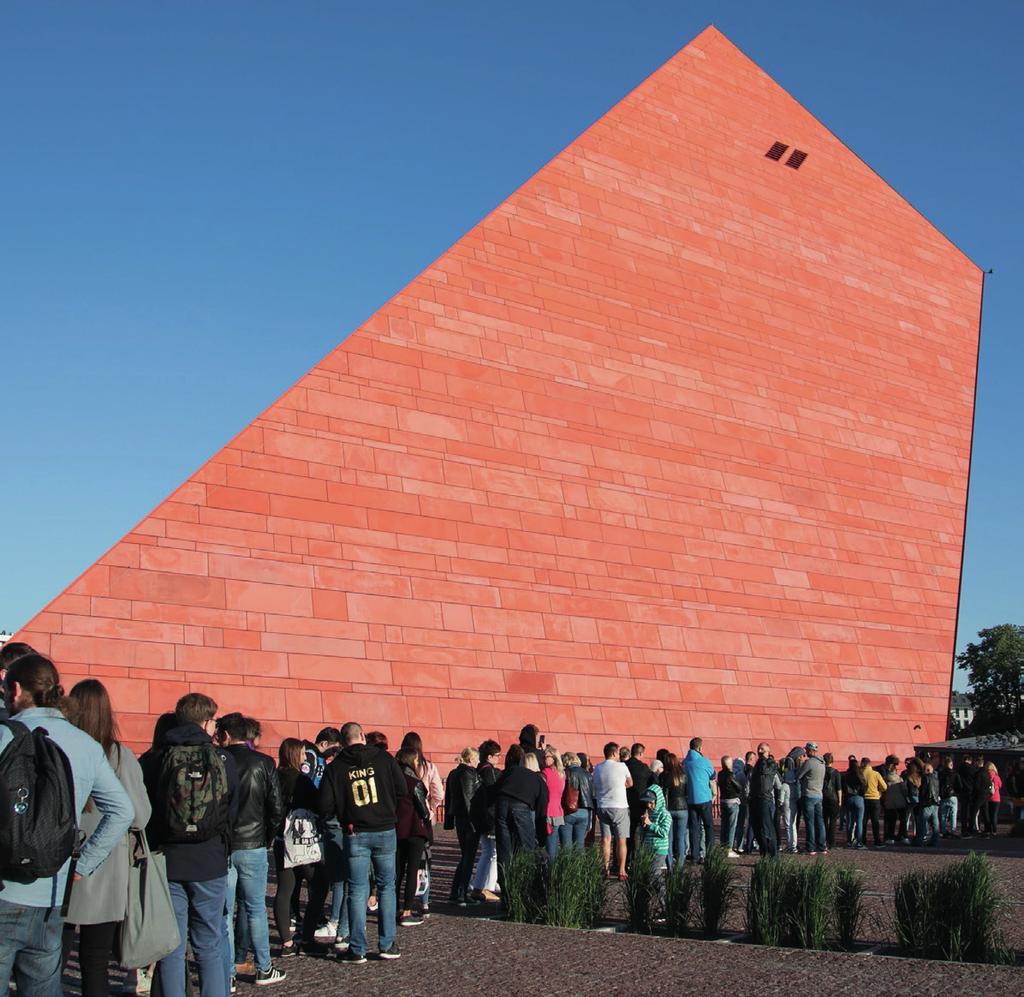 Muzeum w liczbach Muzeum II Wojny Światowej w Gdańsku jako miejsce kultury wielu wymiarów wiedzie prym na mapie atrakcji turystycznych Gdańska.