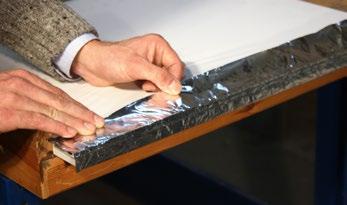 przyczepność oraz eliminuje