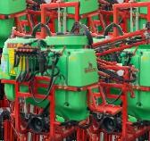 1/4 belki - elektryczne sterowanie hydrauliką belki - stabilizacja belki hydraulicznie wymuszona - dla belek 15-5 sekcji cieczowych, dla belki 24 m 7