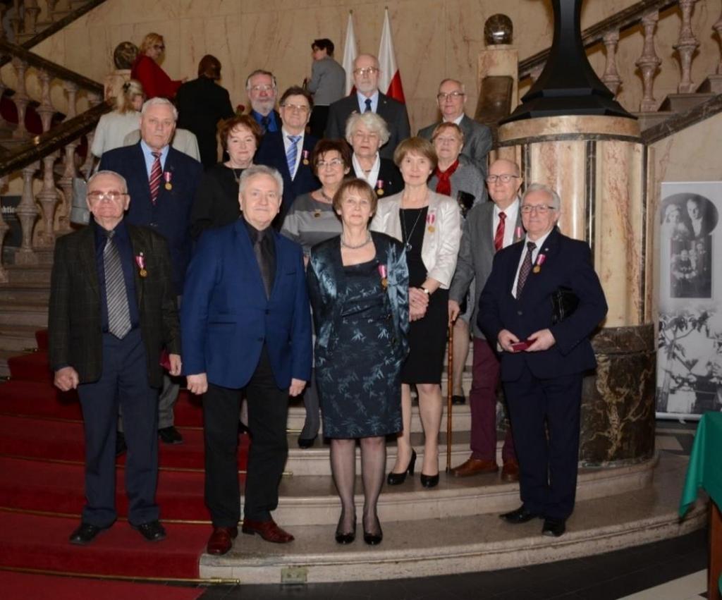 omówiono rozesłane delegatom z wyprzedzeniem materiały zjazdowe, w szczególności przedyskutowano porządek obrad i regulamin obrad XVII Zjazdu Sprawozdawczo-Wyborczego ŚlOIIB oraz załączone