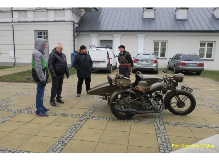 Historycznych Front i Stowarzyszenia