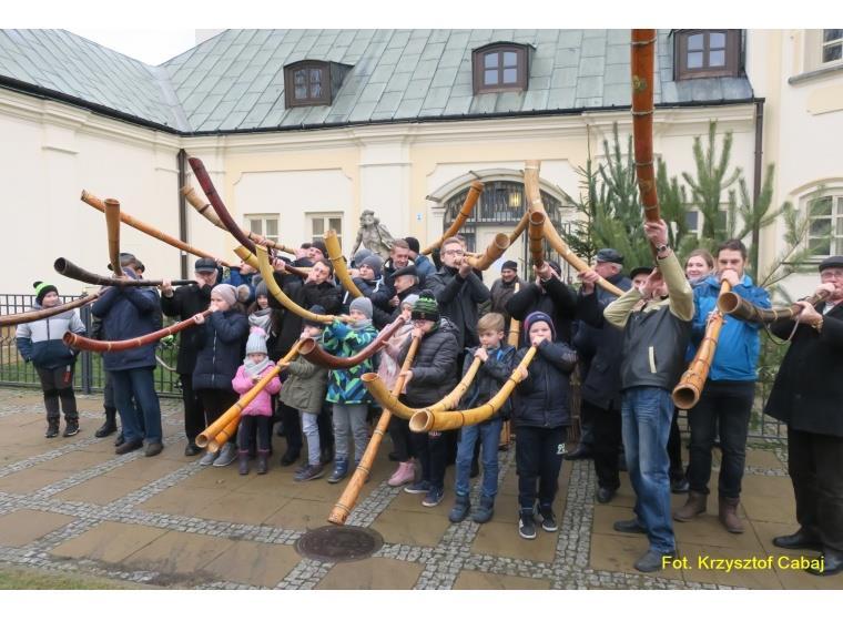 XXIII ADWENTOWE GRANIE - Regionalny konkurs gry na ligawkach 8 grudnia Tradycyjnie na początku grudnia odbył się 23.