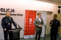 terenie samych Stanów Zjednoczonych ale również w Europie i na świecie, została już wielokrotnie potwierdzona.