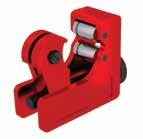 Y Z X 65 Obcinak do rur Pipe cutter Y Y X Z Z Obcinak służy do cięcia rur miedzianych o zakresach średnic: od 3 do 32 mm (1/8-1 1/8 ).