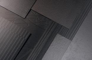 Five matching decors leave no requirements without response.
