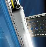 VLT High Power Drive Opcje Dedykowane opcje komunikacyjne, aplikacyjne i rozszerzeniowe Dotyczy obudów Pozycja w kodzie Obudowa z tylnym kanałem ze stali nierdzewnej Dla dodatkowej ochrony przed